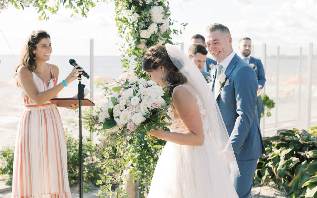 Top 10 Maid of Honor & Best Man Toast Tips