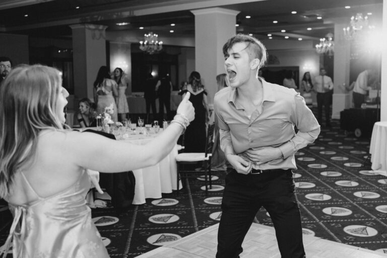 Newport Naval Officer's Club wedding